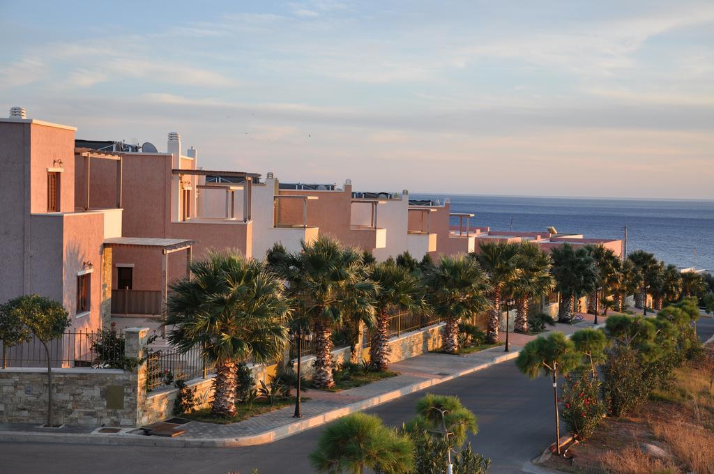 Pearls Of Crete - Holiday Residences Makrýgialos Rum bild
